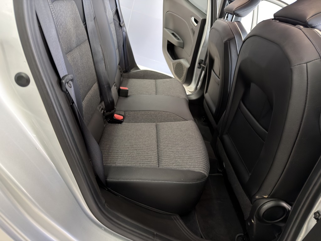 RENAULT CLIO 1.0 GPL TECHNO UNICOPROPRIETARIO